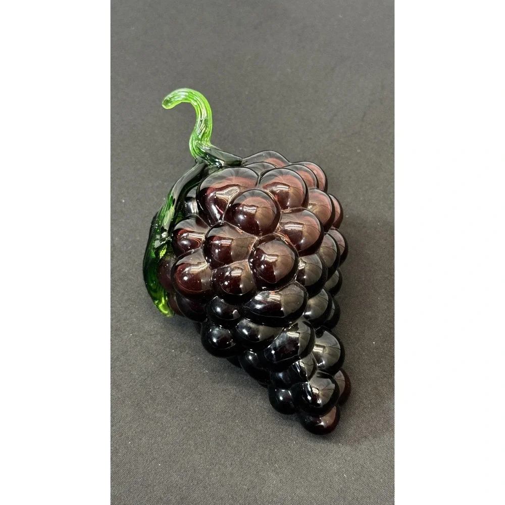 Grapes Art with Large Green Leaf and Curled‎ Stem mid century modern